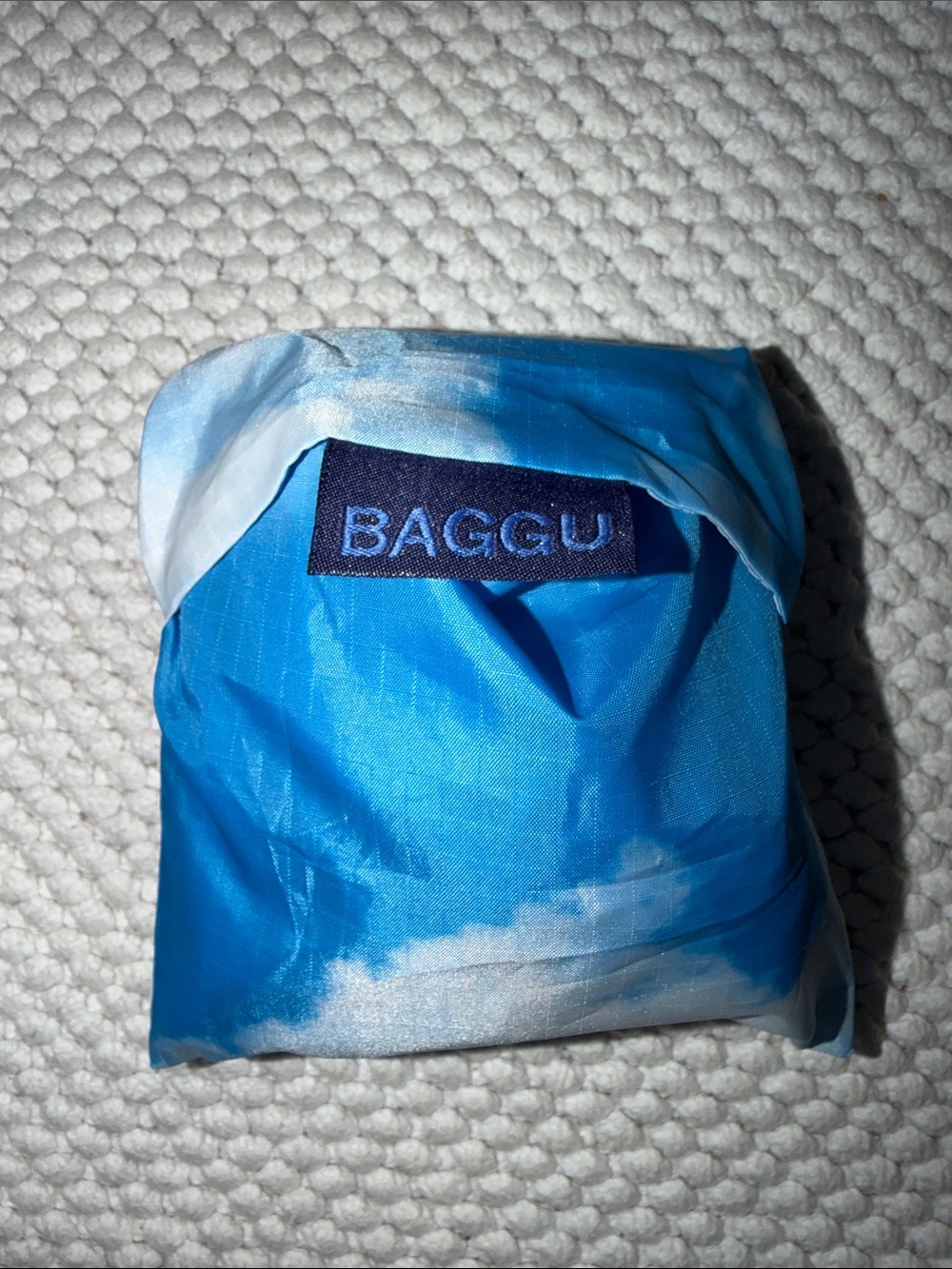 Baggu Standard Reusable Tote Bag Clouds - Picture 6 of 6